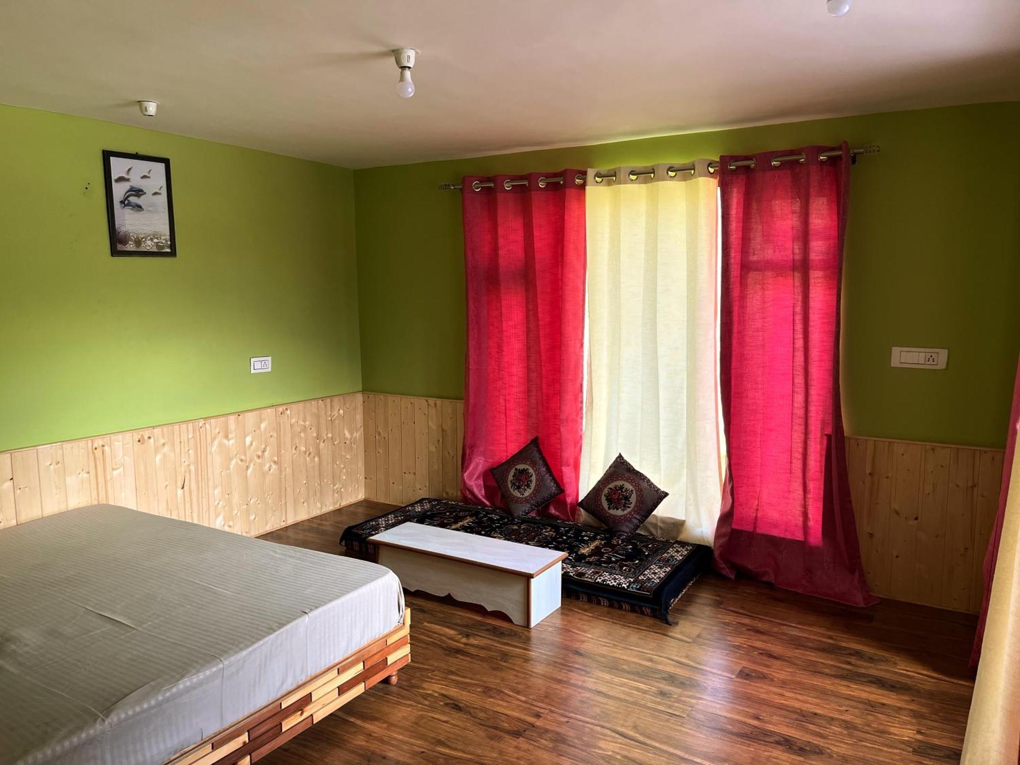 Amma Home Stay Keylong Kyelang Eksteriør billede